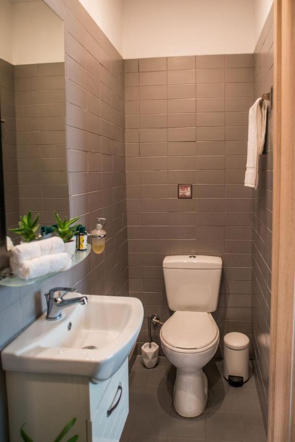 Athens Gem Bed & Breakfast Ngoại thất bức ảnh